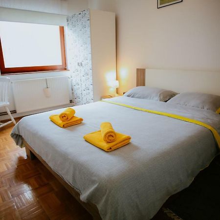 Petros Apartmani Vukovar Exterior photo