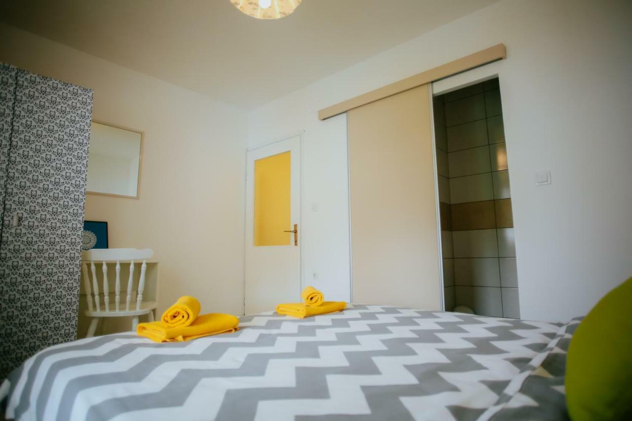 Petros Apartmani Vukovar Exterior photo