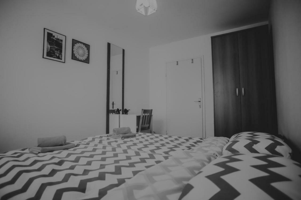 Petros Apartmani Vukovar Exterior photo